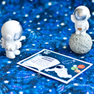 Invitation d'anniversaire personnalisée Espace