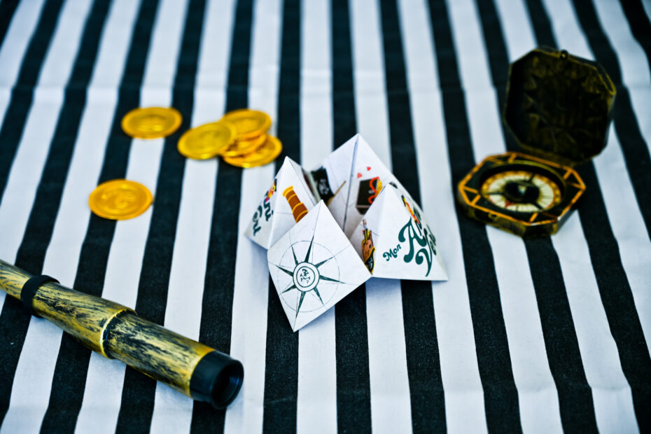 Jeu d'anniversaire Pirate : la cocotte Corsaire facile et ludique