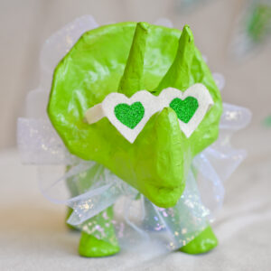 DIY Accessoires de dinosaures : les lunettes de fête